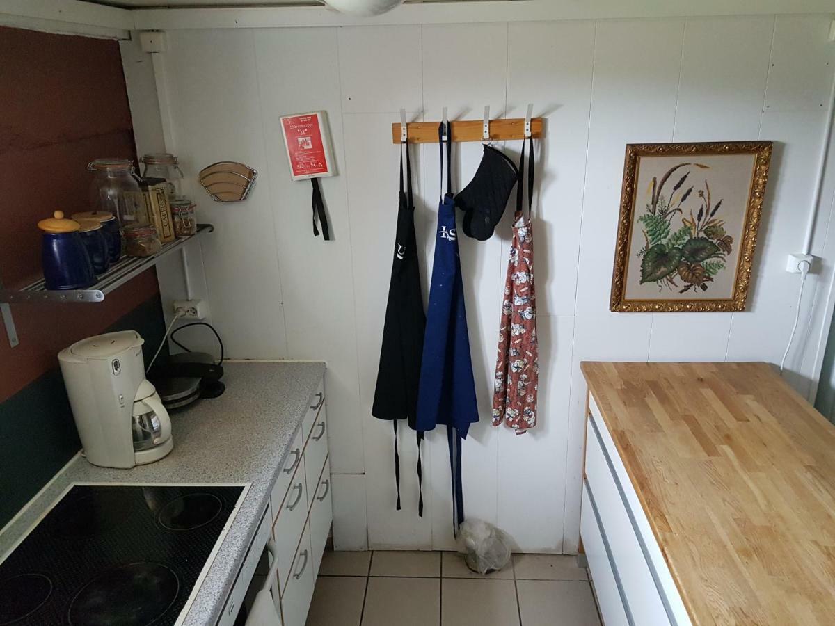 Guesthouse Gamli Baer Хусафедль Экстерьер фото